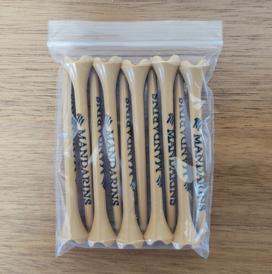 10-Pack of plastic golf tees (natural color)
