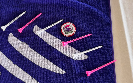 Golf Tees and Ball Marker  - Corps